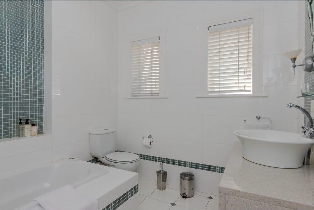 קייפטאון Abbey Manor Luxury Guesthouse מראה חיצוני תמונה